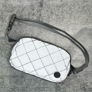 T By Talbots Quilted Reflective Nylon Belt Bag